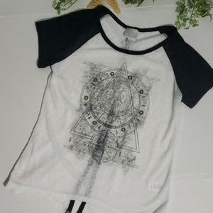 🔵5 for $25 Freshwear tshirt with graphic design